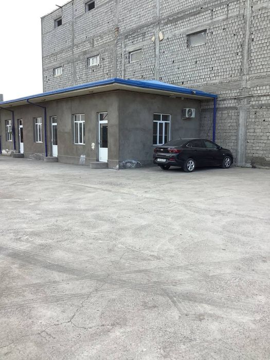 База с общей площадью 1.26 гектара.