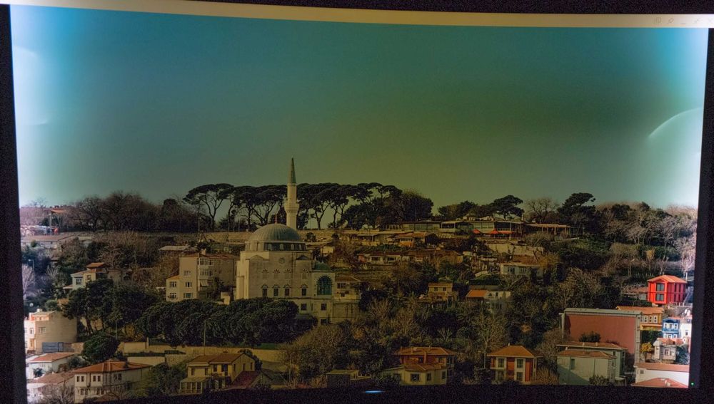 Samsung UE65HU8500L UHD 160 см