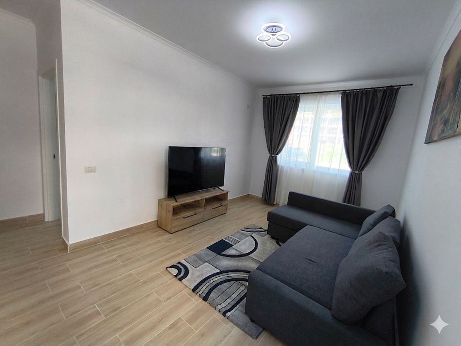 Apartament de 2 camere de închiriat