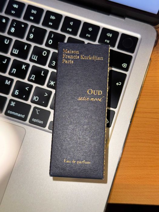 продам упаковку от духов maison francis kurkdjian oud satin mood