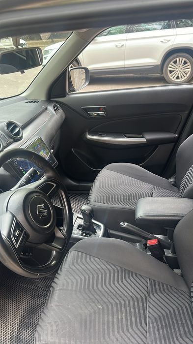 Suzuki Swift 2022,полная