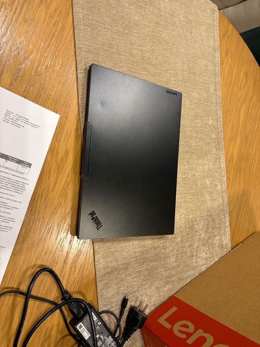 Продавам като нов Лаптоп ThinkPad E14 Gen 7 - 14" В ГАРАНЦИЯ Intel Core 5 210H (8-ядрен), 16GB DDR5, Intel Graphics, 1TB PCIe SSD, Windows 11 Home