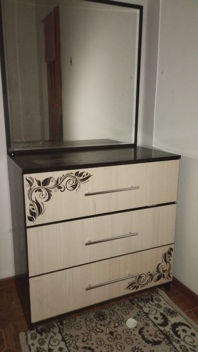 Спальни гарнитуры