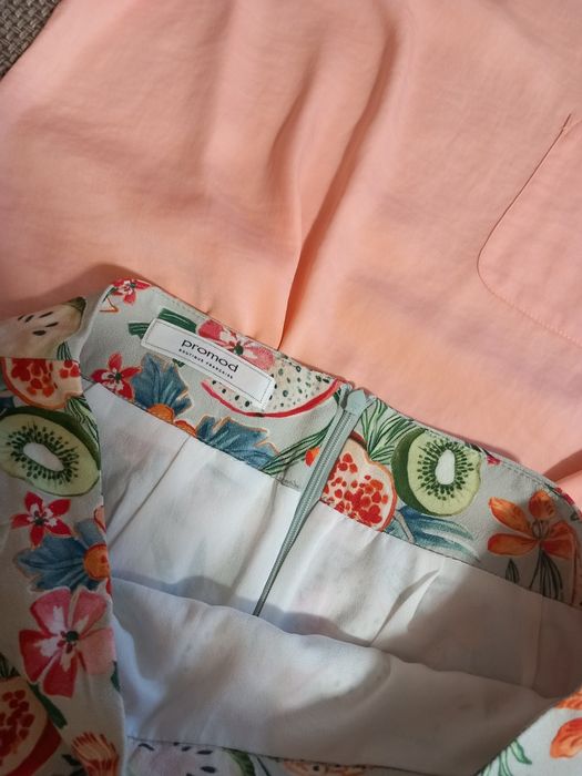 Lot tricouri/ Fusta dama, transport gratuit