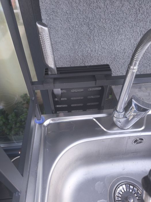 Dulap superior cu scurgator ,bucătărie,ușa pentru zona scurgator  ,