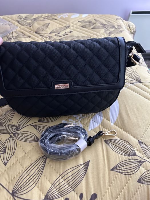 Нова дамска чанта Doca