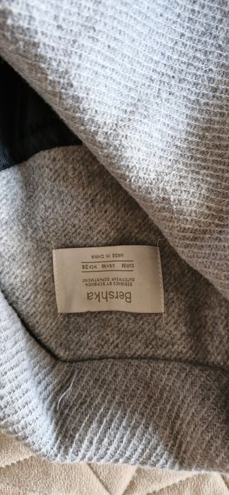 Дамско палто Bershka