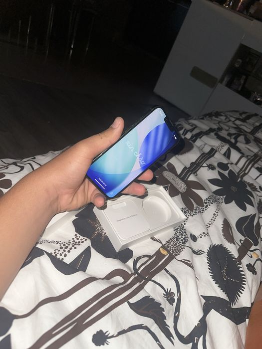 Iphone 13 in stare foarte buna