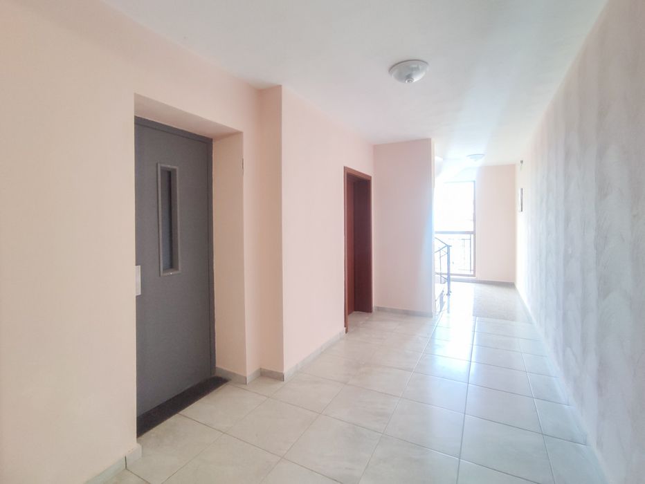 Продава се Двустаен апартамент в Свети Влас - 61 кв.м за 1181 €/кв.м - Снимка #8