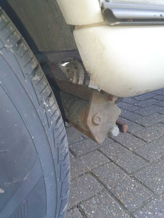 безупречна и практична каравана SWIFT, къса - двуместна