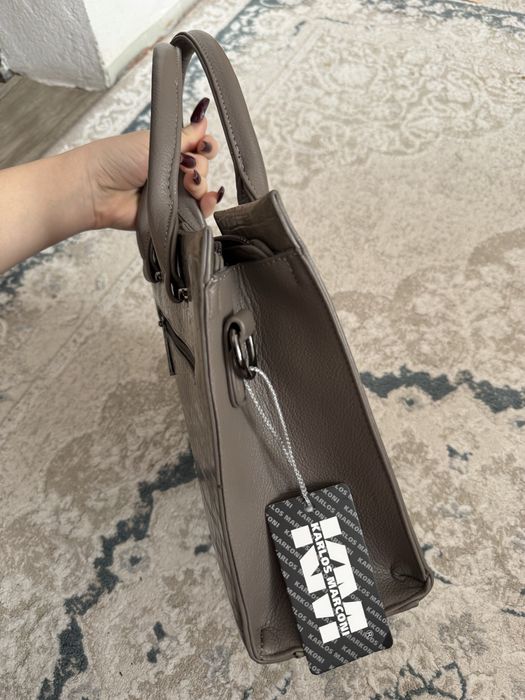 Новая, с этикеткой,