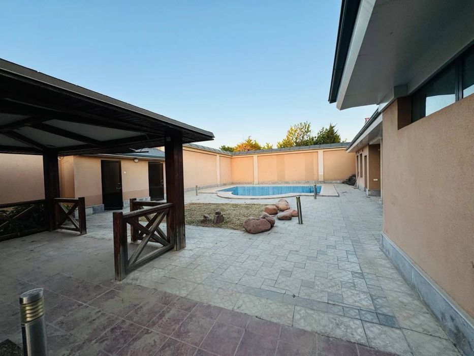 Дом Центр Луначарского 12 соток