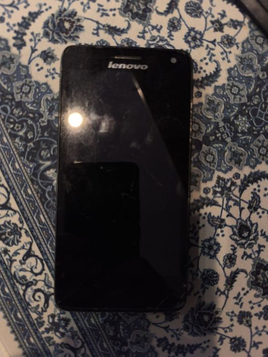 Телефон Lenovo s660
