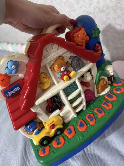 Chicco веселая ферма