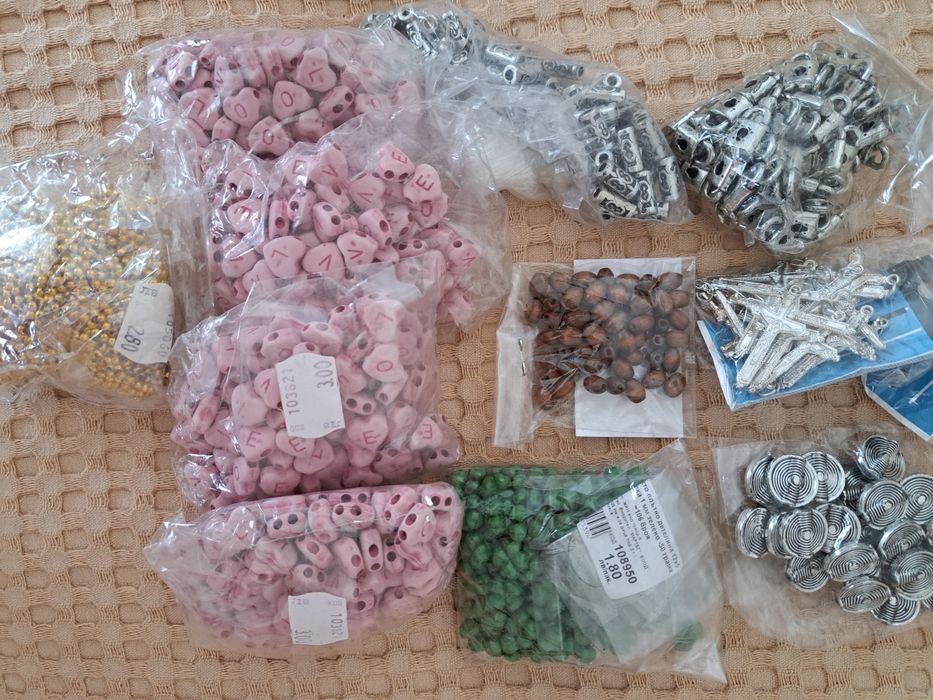 Мъниста за мартеници