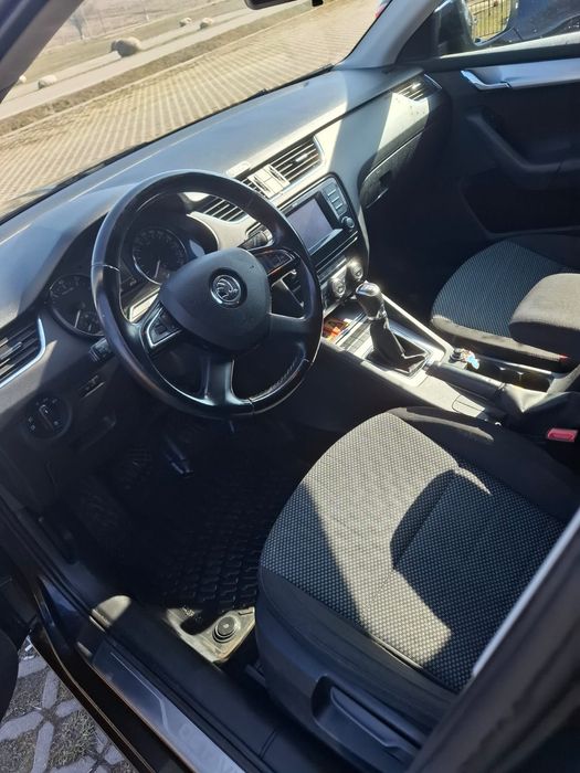 Vând Skoda Octavia 2015
