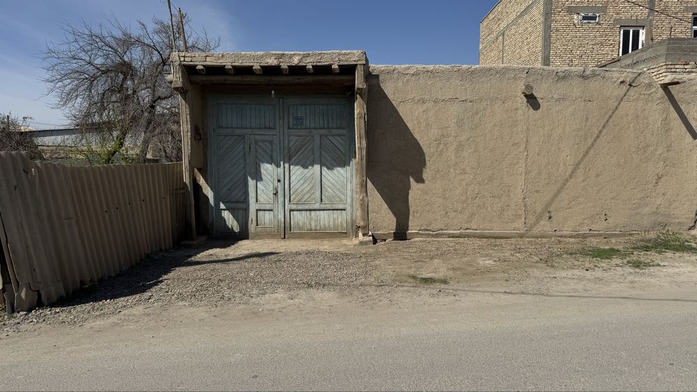 Uchastka sotiladi tezda