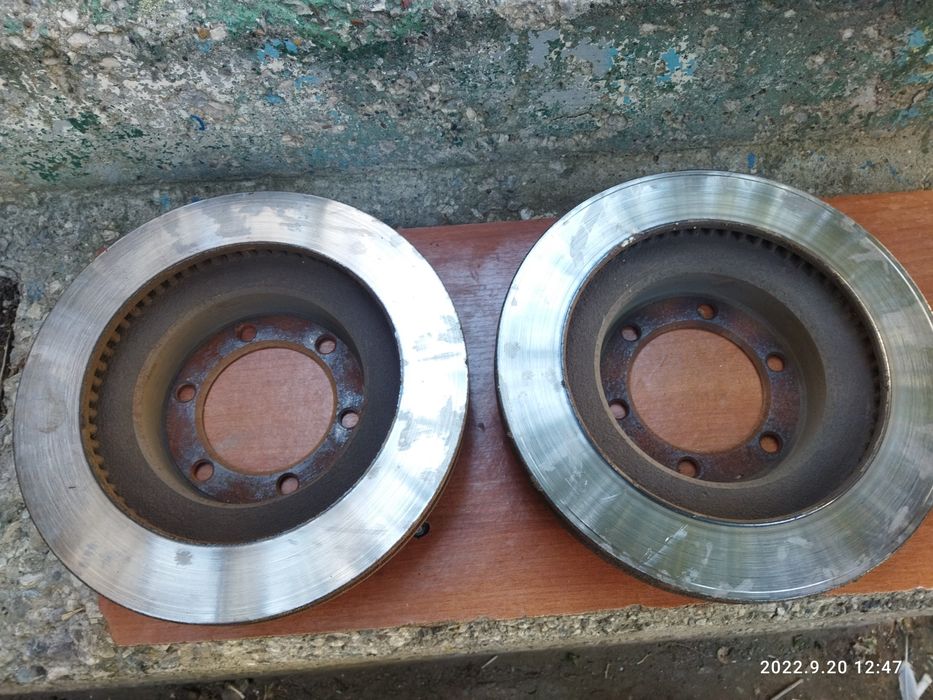 Продам передние тормозные диски Прадо 120