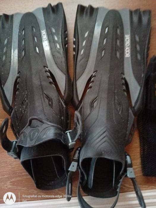 Labe scufundări, ochelari și tub