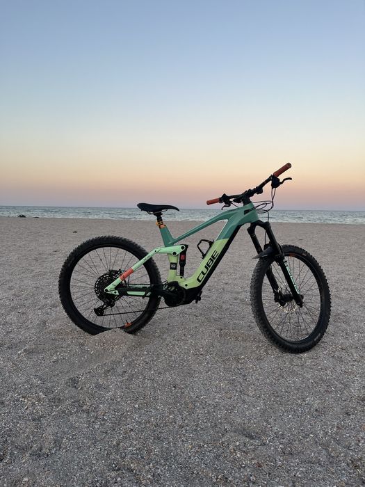 Cube E-Bike Carbon – 1900 km  – stare impecabilă