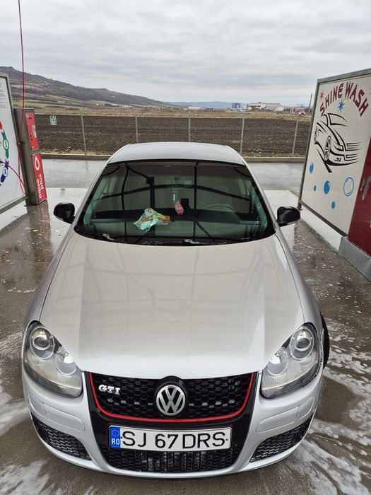 Volkswagen Jetta 2.0 TDI 170 CP