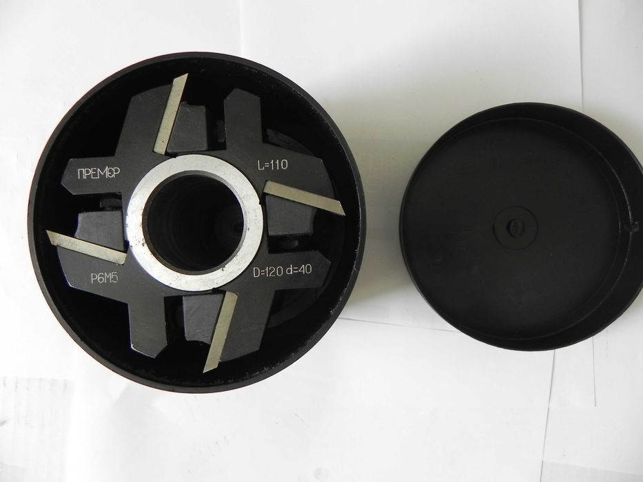 Freza pentru profil semi rotund butuci lambriu cabane