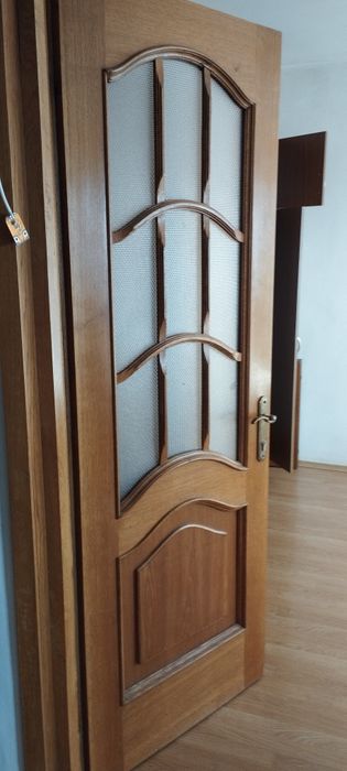 Uși lemn masiv de interior