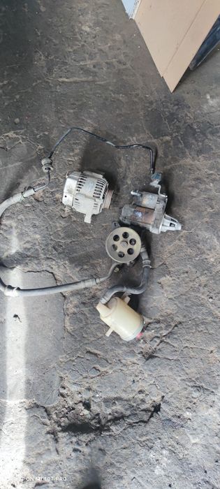 Продам запчасти Хонда CR-v