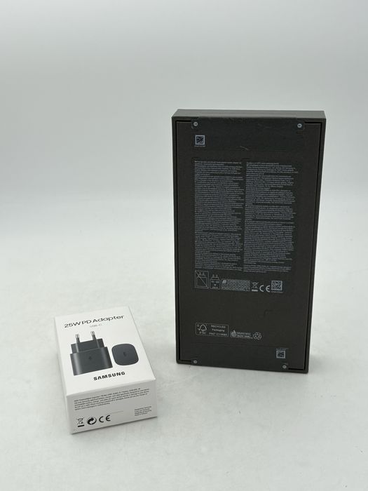 Samsung Galaxy S26 Ultra 5G, 512GB, sigilat, transport inclus