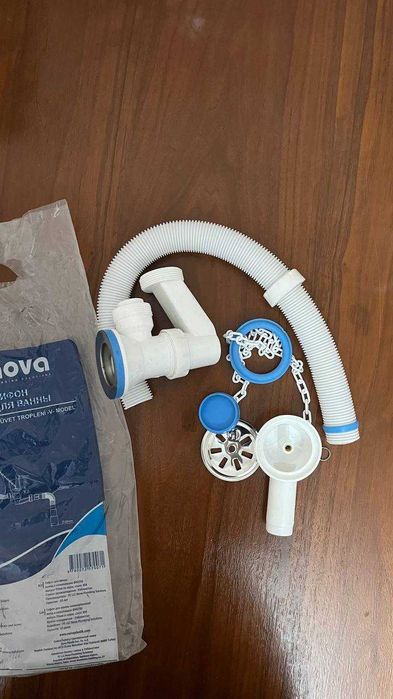 Набор для ванны: Сифон + Угловая Металлическая Полка