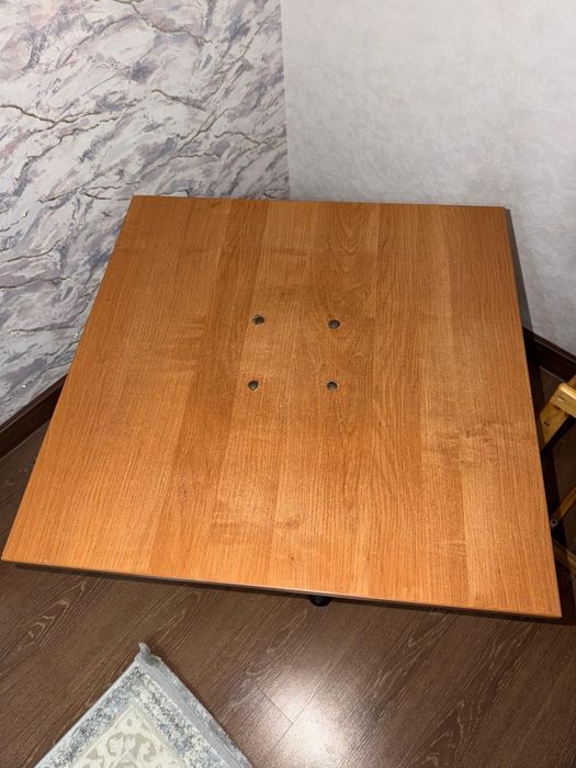 Продам журнальный столик