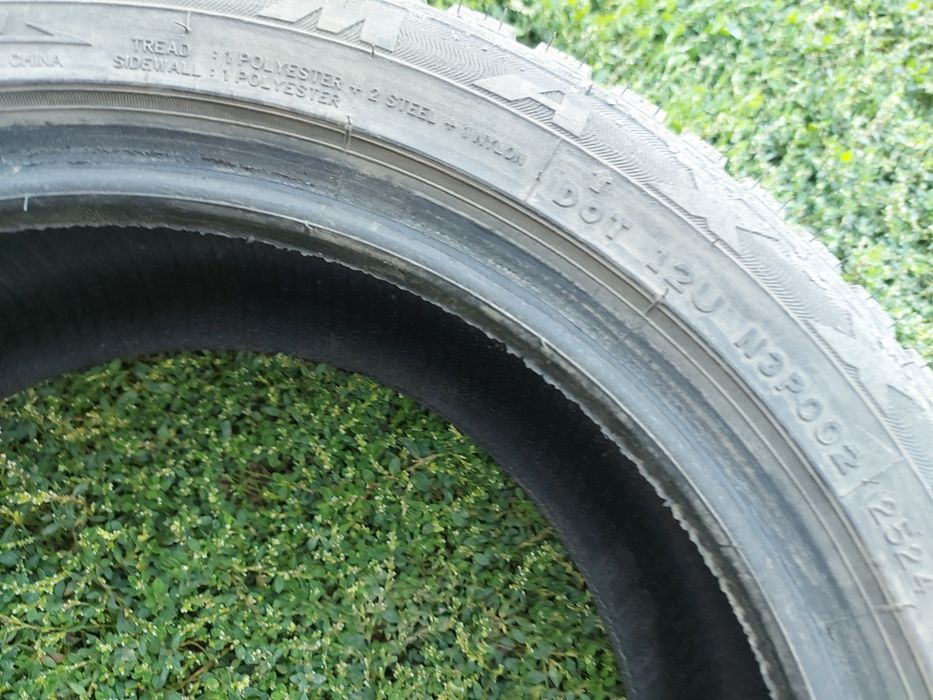 Зимние шипованные шины Maxxis Premitra Ice Nord 5 185/55 R15 (пара)