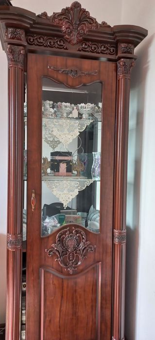 Shkaf sotilad 2 ta i xolati yaxshi