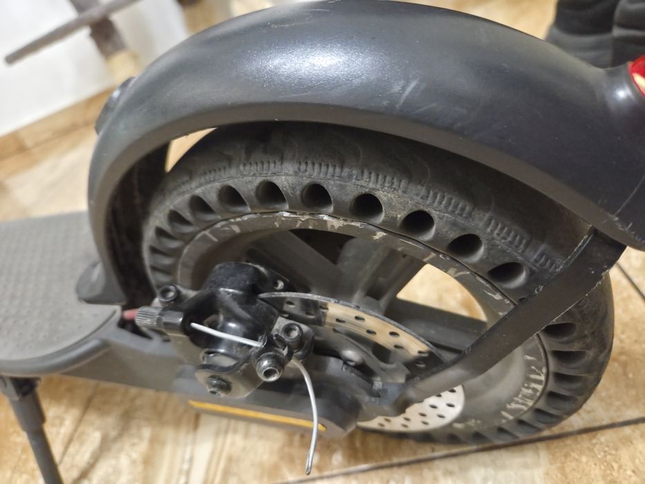 Trotineta Xiaomi M365