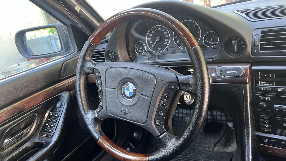 Разбор BMW E38 астана бмв 7