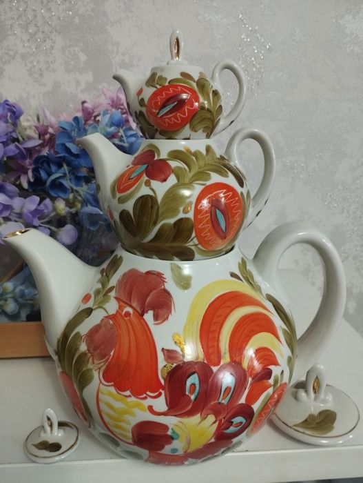Продам чайники разные