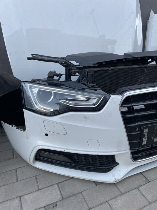 Capota/aripi/trager/faruri Audi A5 8T Facelift