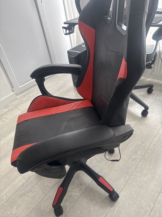 Кресло игровое б/у