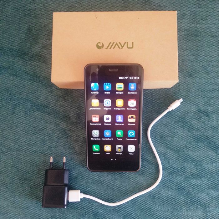 Смартфон Jiayu S3