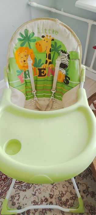 Стол для кормление