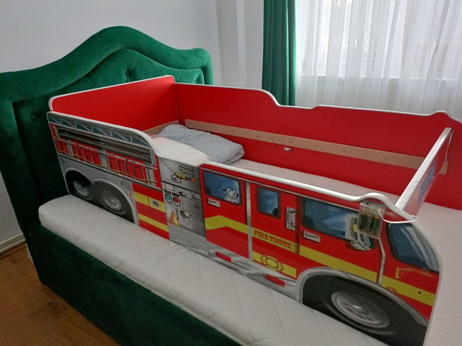 Pat copii mașină de pompieri