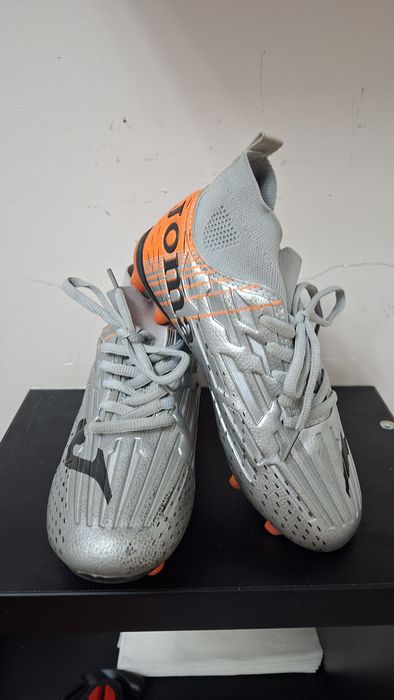 Бутсы продается. 32 размер