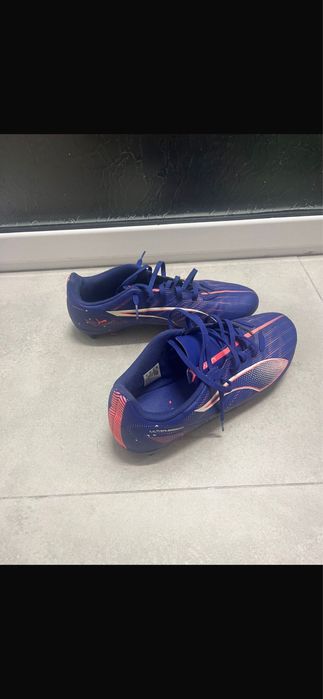 Ghete de fotbal puma ultra