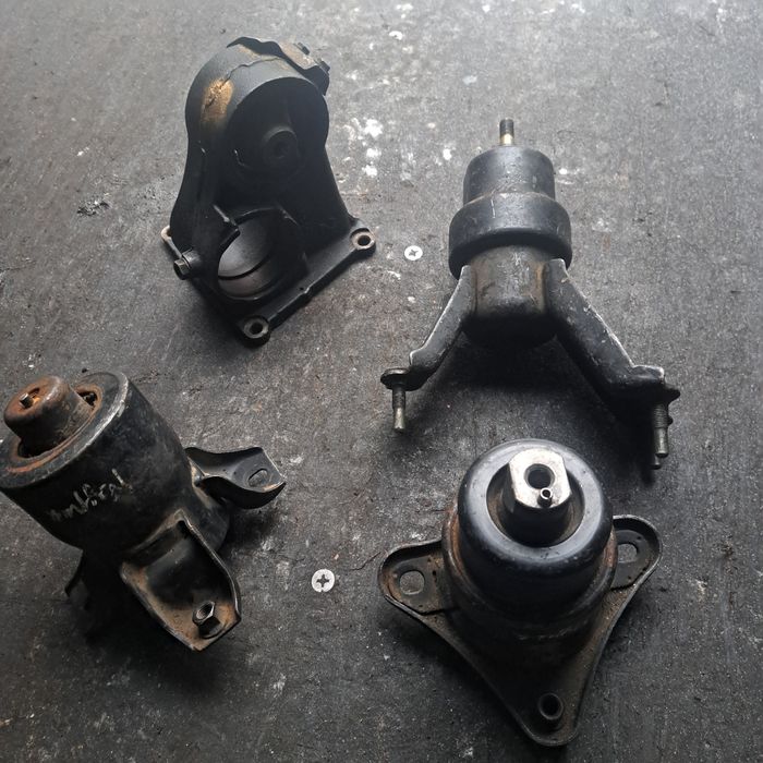 Стартер генератор привот гроната сапфа ступитца диск суппорт рейка.