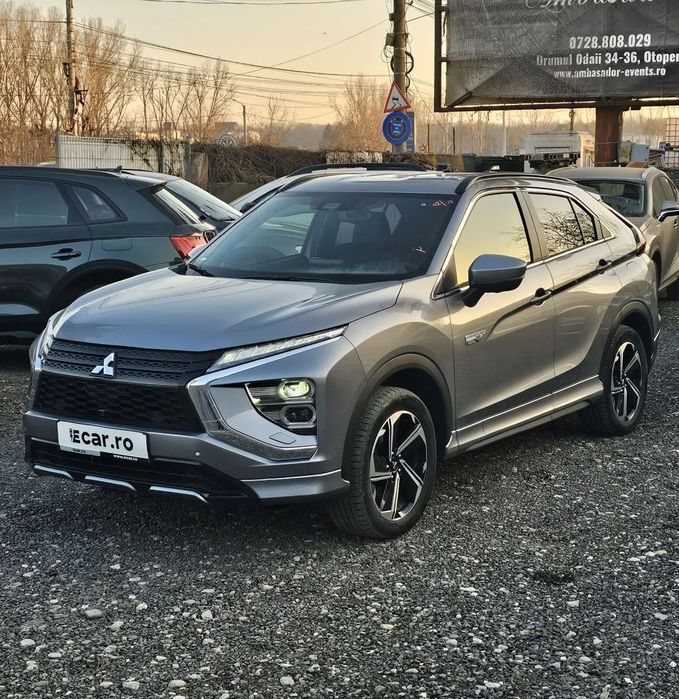 Mitsubishi Eclipse-Cross TVA Deduct/ Camere 360/ Carplay/ Volan Incalzit/ Unghi mort/ Keyless
