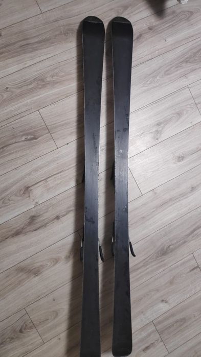 Schiuri Atomic 160cm
