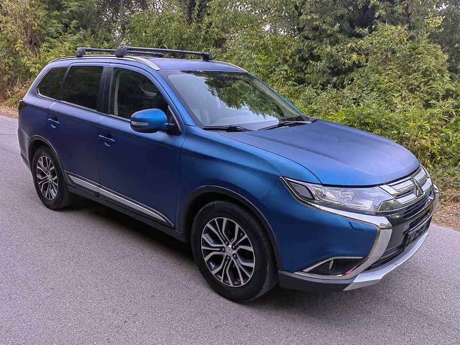 Mitsubishi Outlander 2.2D 4WD Сервизна история* Един собств.* 7-местен