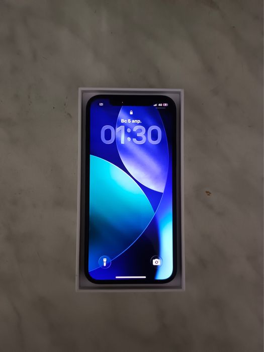 Айфон 12 сатылады