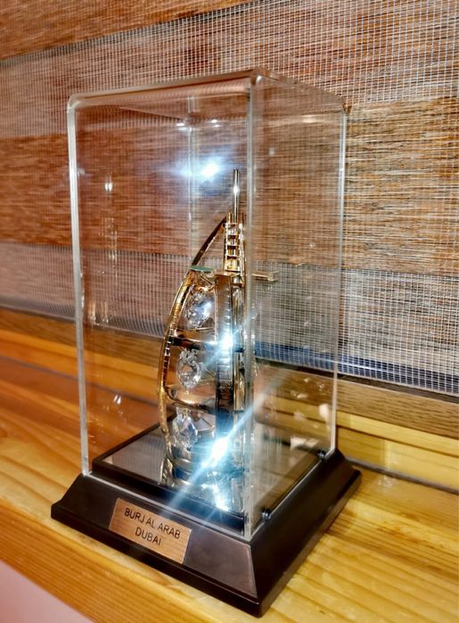 Макет Бурж ал Араб 24 карата златно покритие от Crystal Temptation