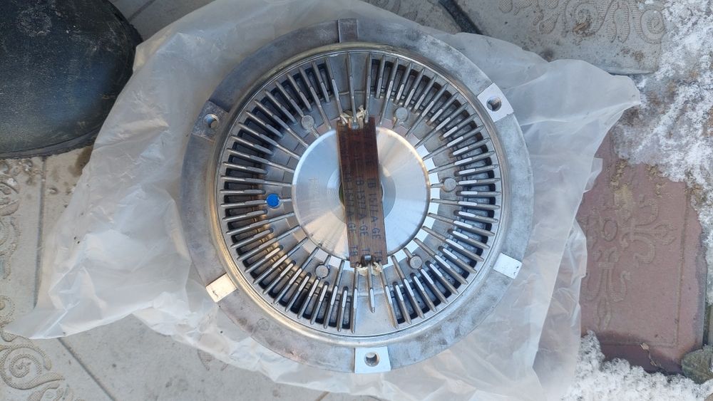 Вяскосная муфта на БМВ 528